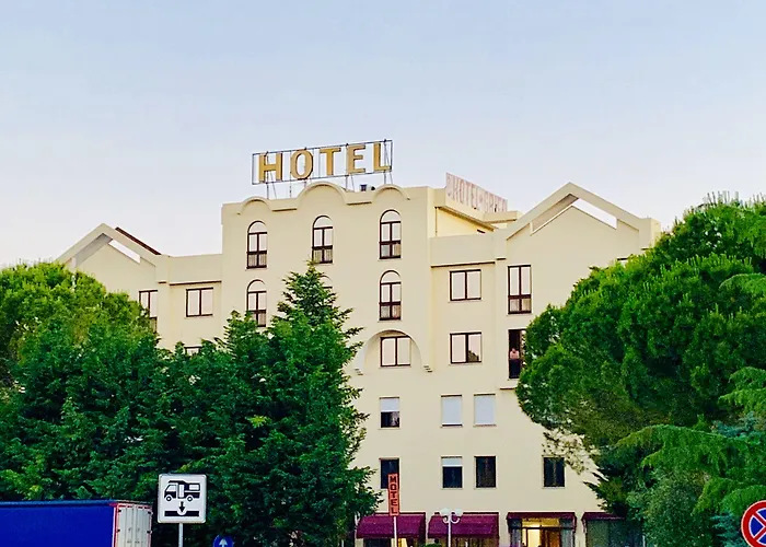 Il Grifo Hotel e Bisteccheria Toscana Montepulciano Stazione